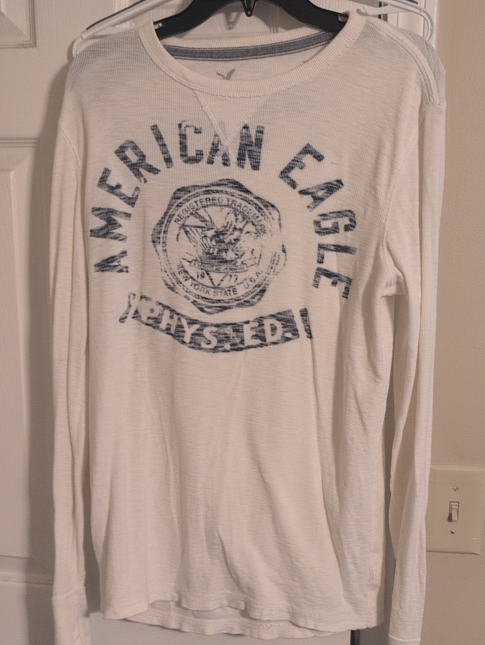 American Eagle Outfitters White Crewneck Sweater with Navy Graphic